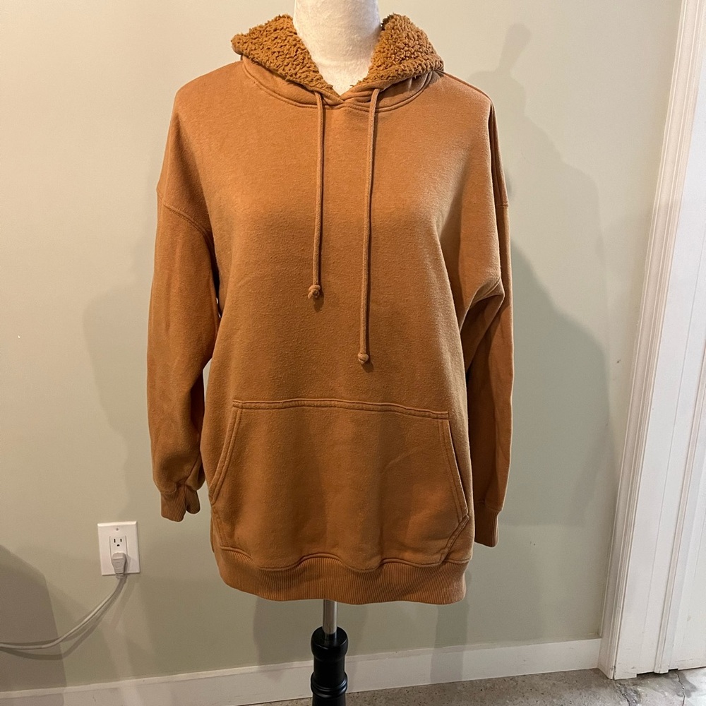 2/$15 AE Hooded Sweatshirt Size XS